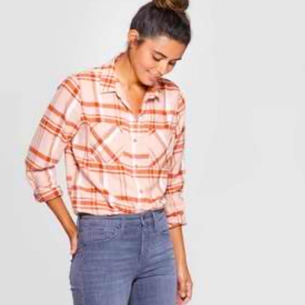 Universal Thread shirt - pink/white plaid long sleeve button front flannel